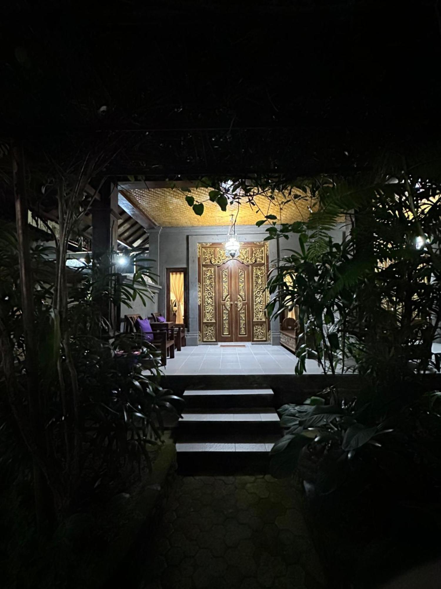 Nirvana Pension Ubud Exteriér fotografie