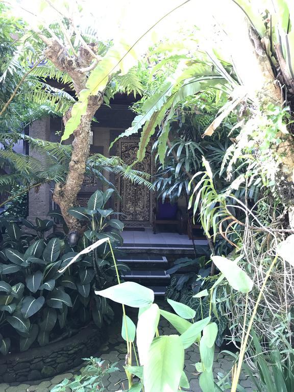 Nirvana Pension Ubud Exteriér fotografie